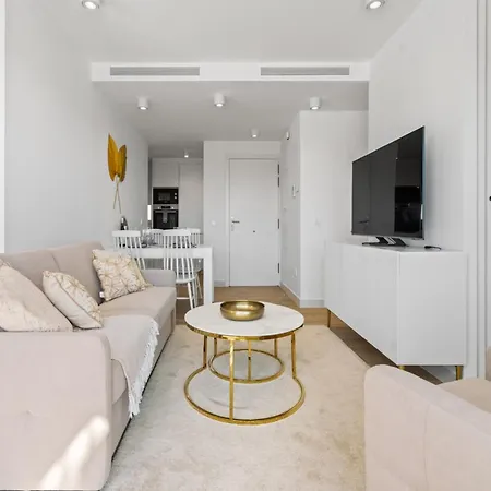 Chic Casares Penthouse With Solarium *
