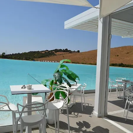 Chic Casares Penthouse With Solarium Apartmán Estepona